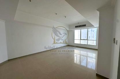 Apartment - 2 - 4 for rent in Jamal Abdul Nasser Street - Al Majaz - Sharjah