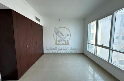 Apartment - 2 - 4 for rent in Jamal Abdul Nasser Street - Al Majaz - Sharjah