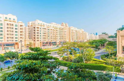 Apartment - 1 Bedroom - 2 Bathrooms for rent in The Residences North - Palm Jumeirah - Dubai