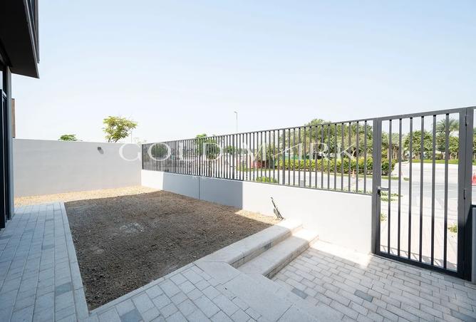 60517573 - صورة العقار 2