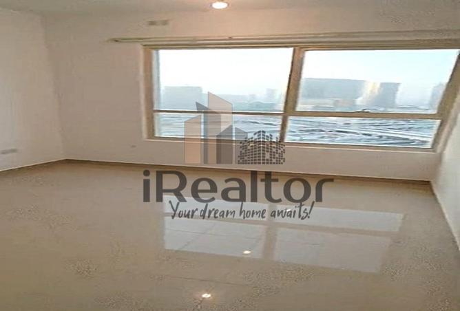 74236935 - Property Image 3