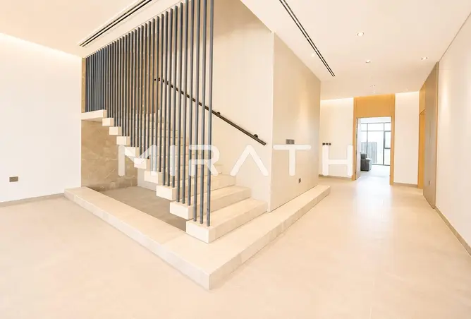156011097 - Property Image 2