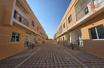 مجمع سكني - 4 غرف نوم - 4 حمامات للايجار في القصيدات - رأس الخيمة