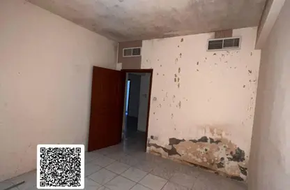 Apartment - 2 Bedrooms - 1 Bathroom for rent in Bu Tina - Al Sharq - Sharjah