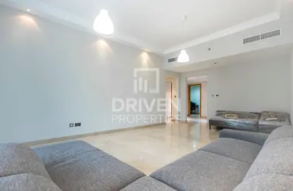 Apartment - 2 Bedrooms - 2 Bathrooms for sale in Marinascape Oceanic - Trident Marinascape - Dubai Marina - Dubai