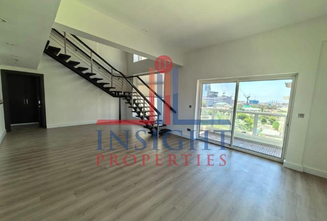 74252021 - Property Image 3