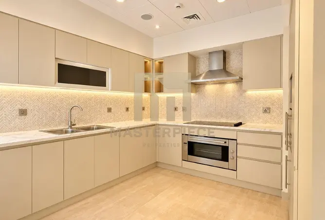 162803990 - Property Image 2