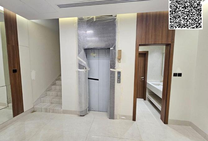 100448477 - Property Image 3