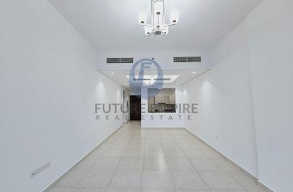 Apartment - 1 Bedroom - 2 Bathrooms for rent in Airport View Building - Al Garhoud - Dubai Apartment - 1 Bedroom - 2 Bathrooms for rent in Airport View Building - Al Garhoud - Dubai