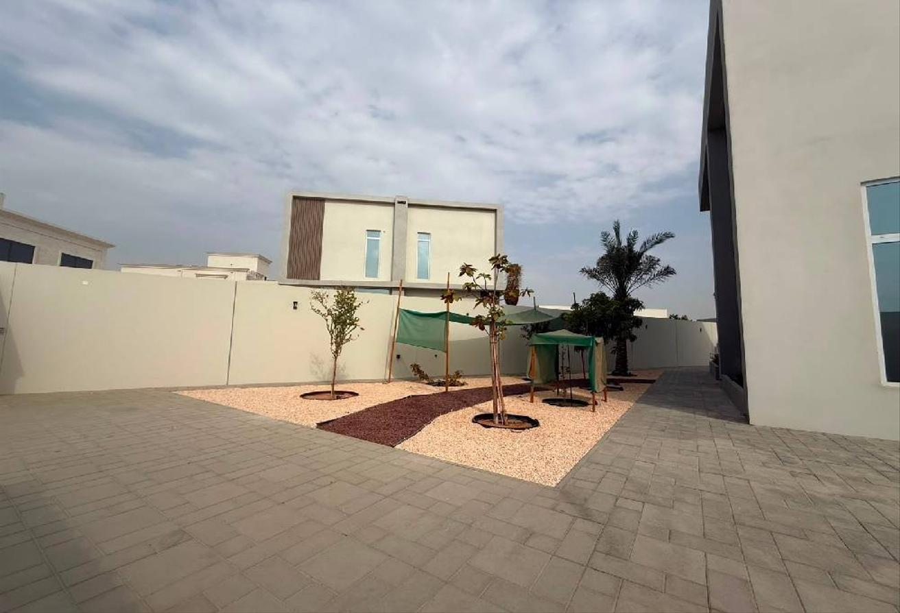 Brand New | Smart Home | Private Pool | Vacant photo 14