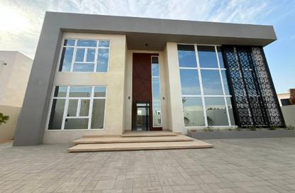 Villa - 4 - 7 for rent in Al Athbah - Wadi Al Amardi - Dubai