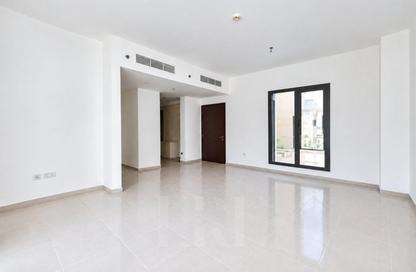 Apartment - 3 - 3 for rent in Zahra Apartments 2B - Zahra Apartments 2 - Zahra Apartments - Town Square - Dubai