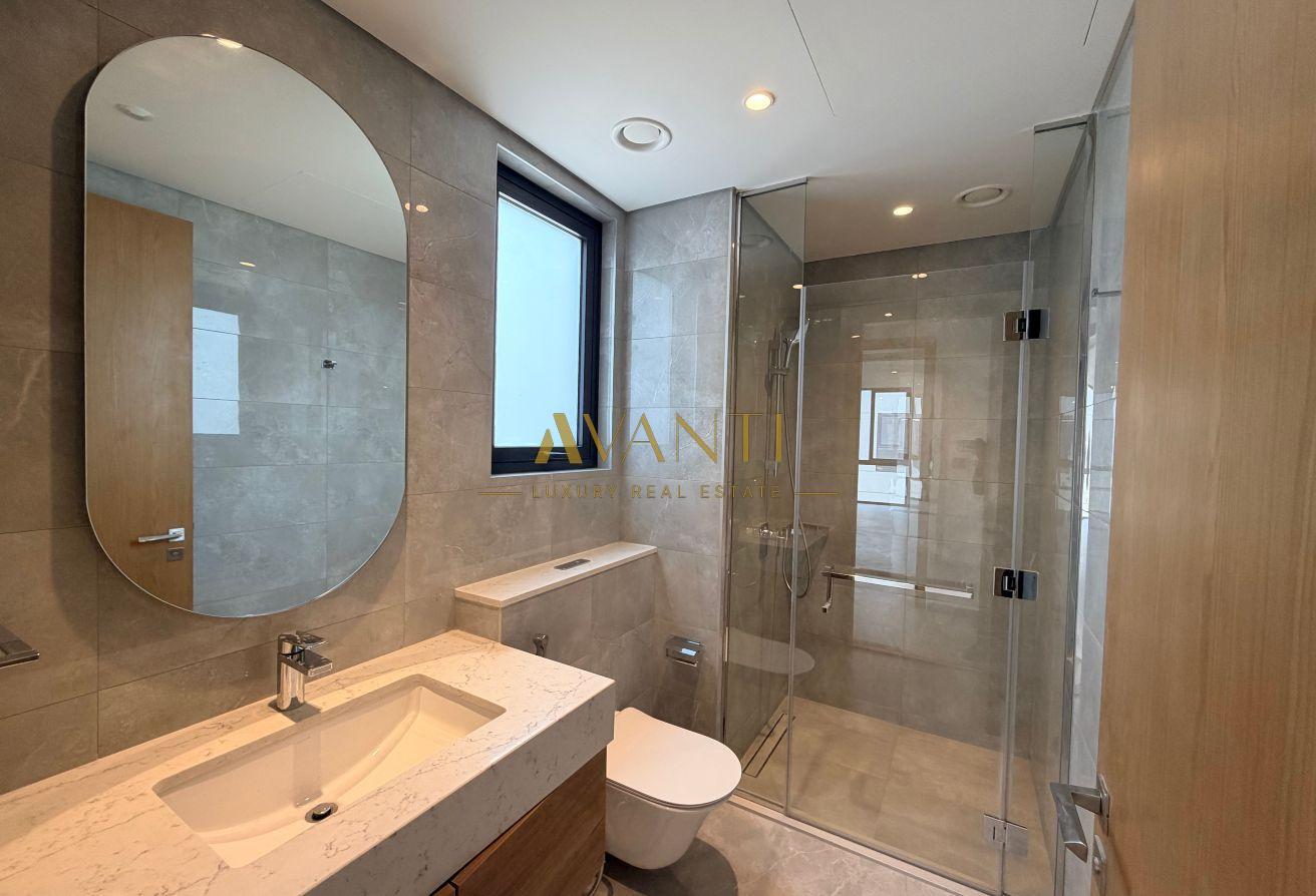 Massive 5BR Villa | Huge Plot | Vaastu Compliant photo 12