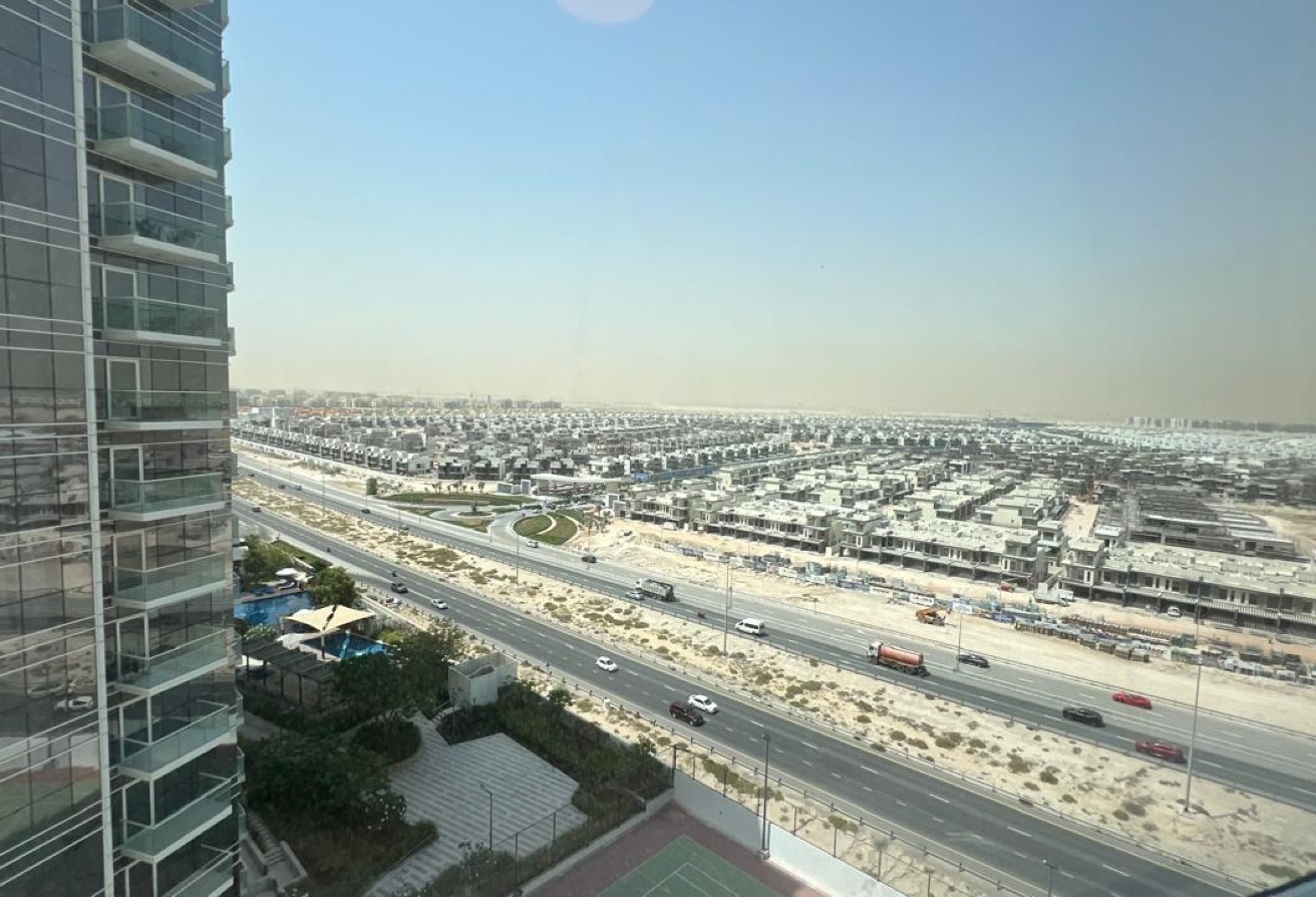 Studio apartment in Artesia C, Damac Hills: 11