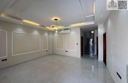 Villa - 6 Bedrooms - 7+ Bathrooms for rent in Al Yasmeen 1 - Al Yasmeen - Ajman Villa - 6 Bedrooms - 7+ Bathrooms for rent in Al Yasmeen 1 - Al Yasmeen - Ajman