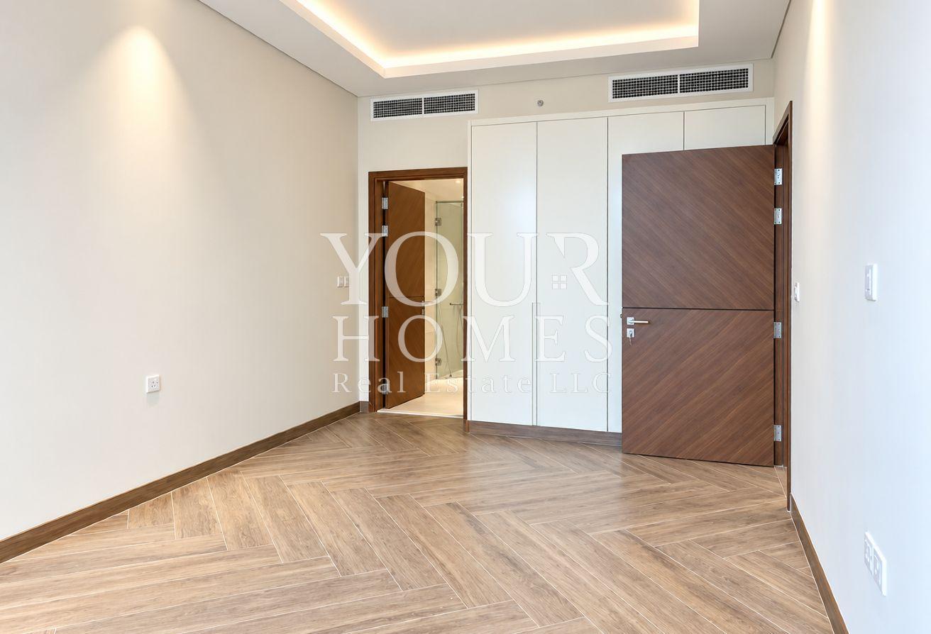 Spacious 1BR | Pool View | Chiller Free photo 6