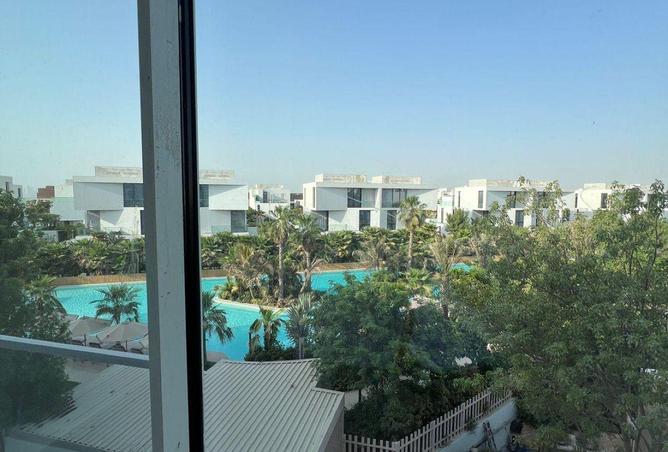 73853100 - Property Image 3