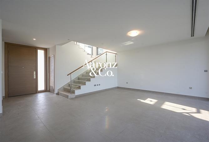 138304900 - Property Image 2