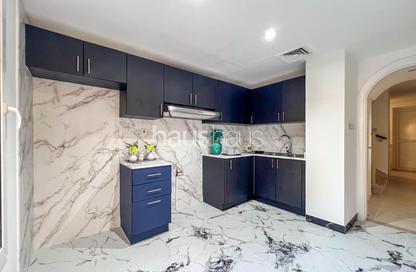 Villa - 2 Bedrooms - 3 Bathrooms for rent in Springs 3 - The Springs - Dubai