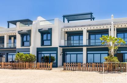Villa - 5 Bedrooms - 6 Bathrooms for rent in Palma Residences - Palm Jumeirah - Dubai
