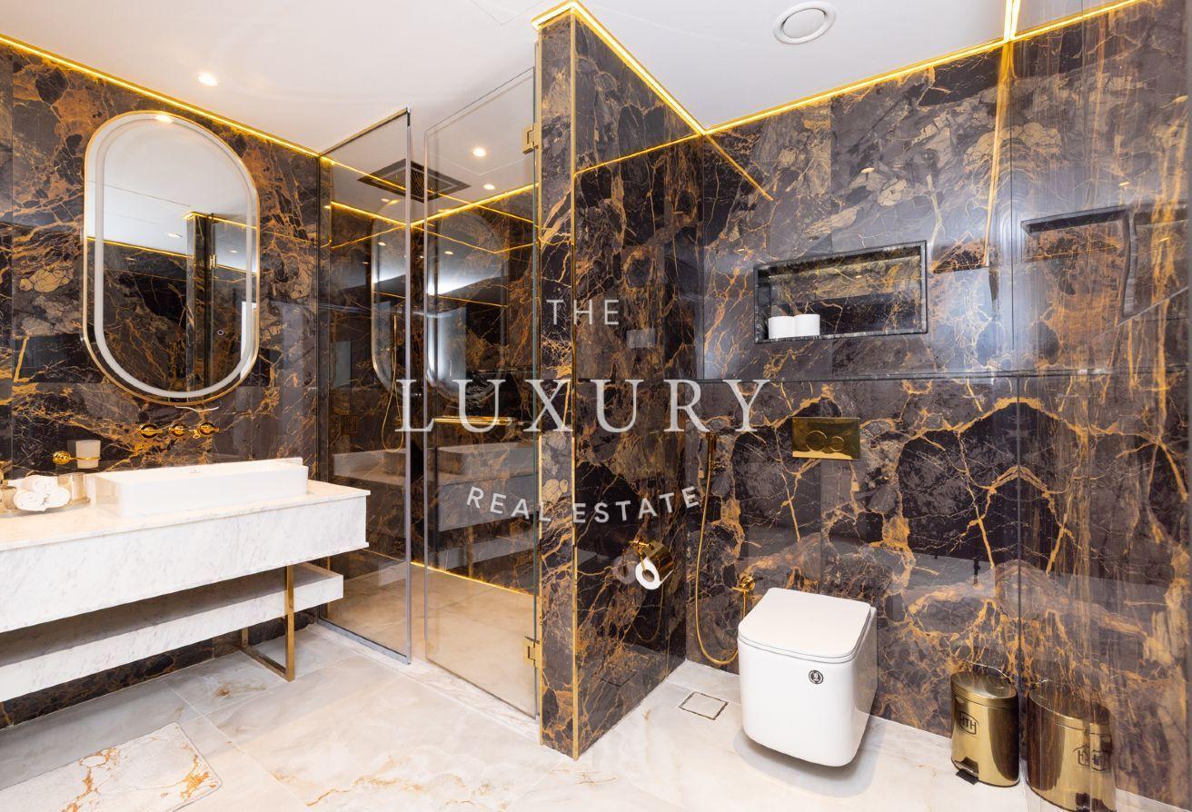 5BR Penthouse | Panoramic Sea Views | Upgraded photo 17