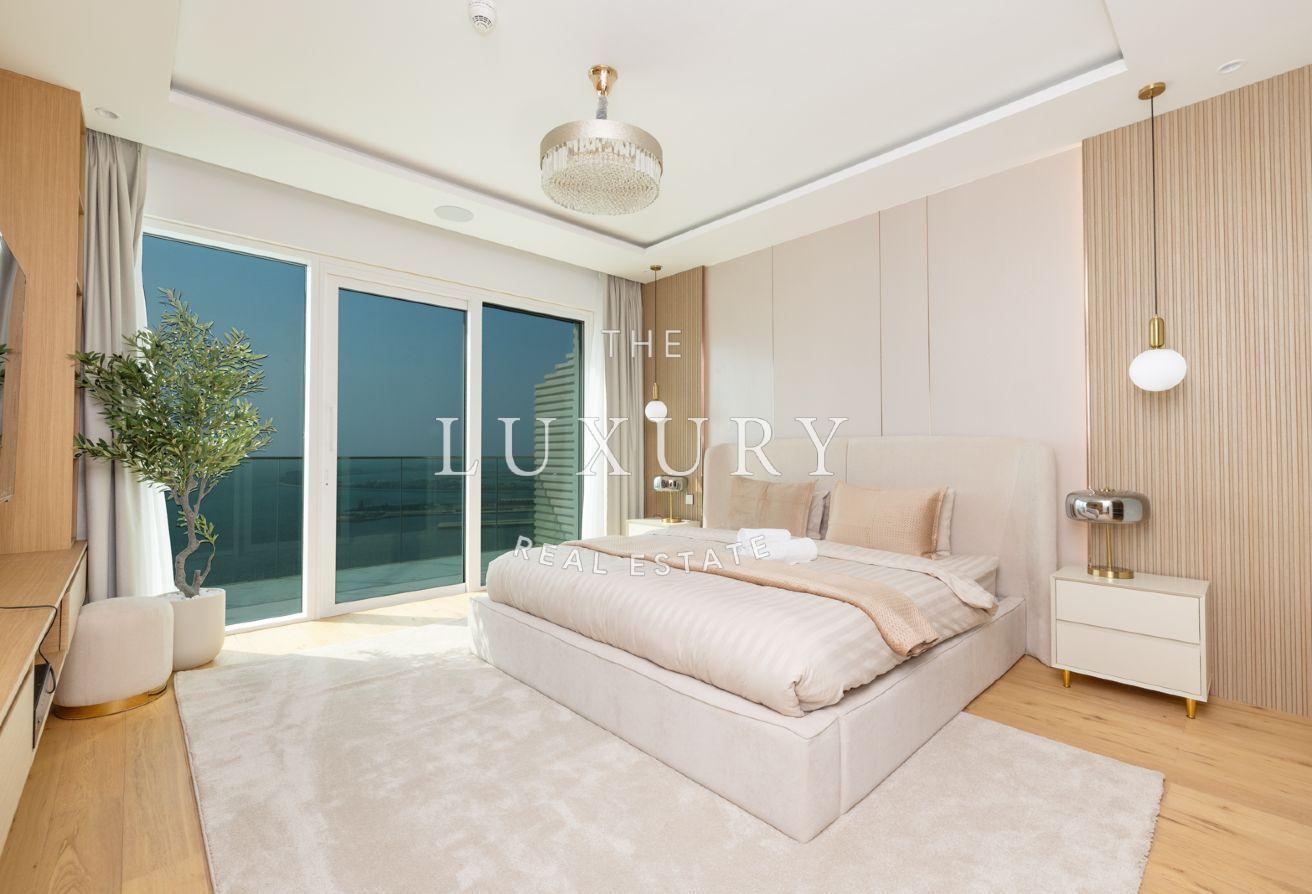 5BR Penthouse | Panoramic Sea Views | Upgraded photo 14