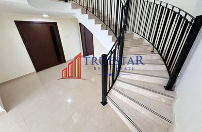 Villa - 4 - 4 for rent in Jumeirah 3 Villas - Jumeirah 3 - Jumeirah - Dubai