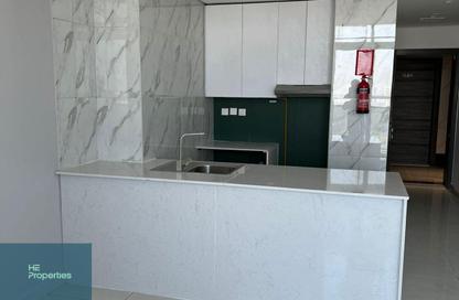 Apartment - Studio - 1 Bathroom for rent in Blue Waves Tower - Dubai Land Residence Complex - Dubai Apartment - Studio - 1 Bathroom for rent in Blue Waves Tower - Dubai Land Residence Complex - Dubai