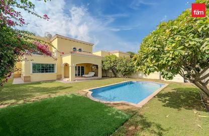 Villa - 4 - 5 for sale in District 4 - Jumeirah Park - Dubai
