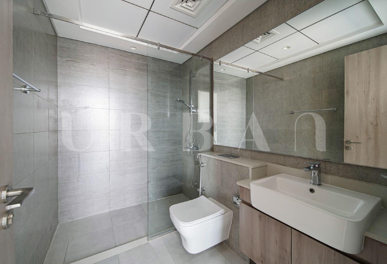 Multiple Cheques | Pool View | Unfurnished photo 16