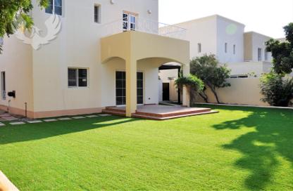 Villa - 3 Bedrooms - 4 Bathrooms for rent in Meadows 1 - Meadows - Dubai