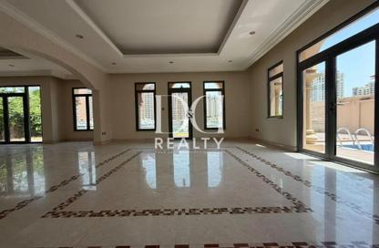 Villa - 5 Bedrooms - 6 Bathrooms for rent in Signature Villas Frond A - Signature Villas - Palm Jumeirah - Dubai
