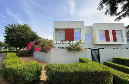 فيلا - 4 غرف نوم - 5 حمامات للايجار في أمارانتا 3 - امرانتا - فيلا نوفا - دبي لاند - دبي