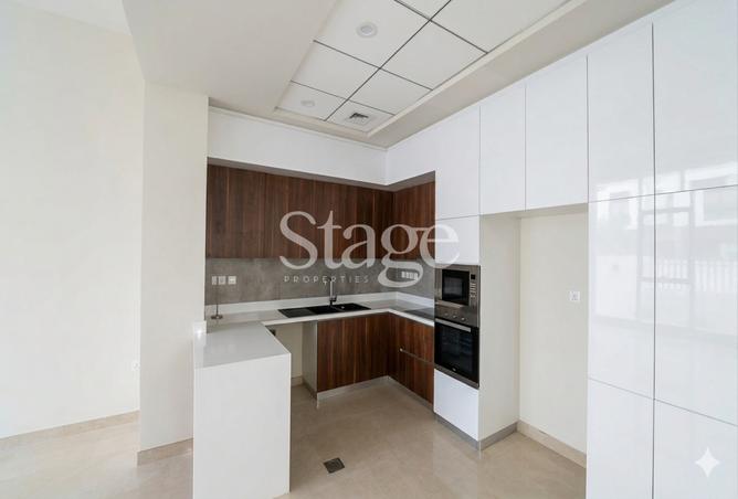 76563777 - Property Image 2