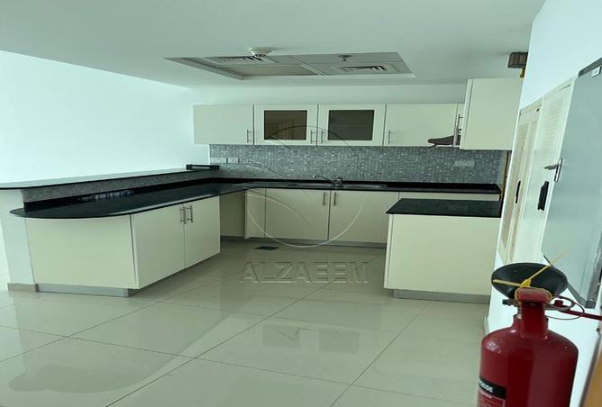 70699196 - صورة العقار 3