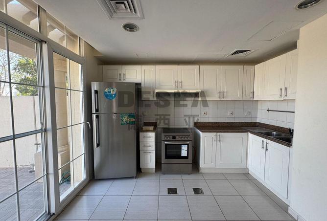 71088047 - Property Image 3