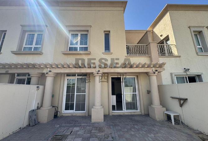 71088047 - Property Main Image