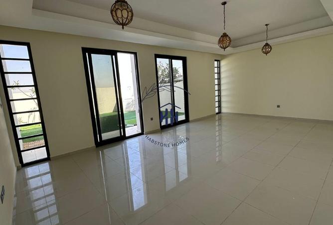 56126301 - Property Image 3