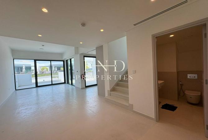 128372929 - Property Image 2
