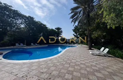 Villa - 3 Bedrooms - 4 Bathrooms for rent in Umm Suqeim 2 - Umm Suqeim - Dubai Villa - 3 Bedrooms - 4 Bathrooms for rent in Umm Suqeim 2 - Umm Suqeim - Dubai