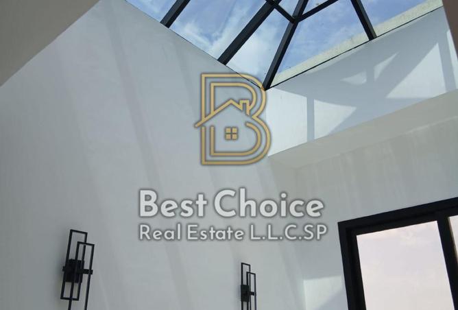 135601633 - Property Image 2