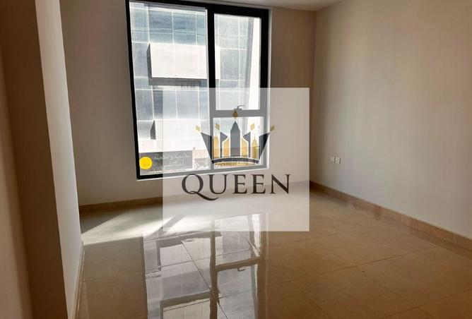 109042304 - Property Image 2