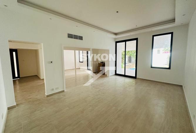 126565196 - Property Image 3