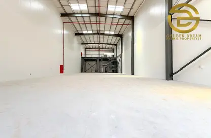 Warehouse - Studio - 2 Bathrooms for rent in Dubai Investment Park 1 (DIP 1) - Dubai Investment Park (DIP) - Dubai