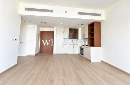 Apartment - 1 - 1 for rent in The Mayfair - Town Square - Dubai
