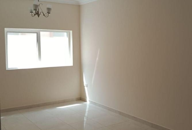 81526588 - Property Image 3