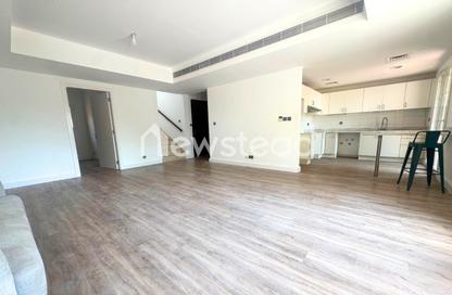 Villa - 3 Bedrooms - 3 Bathrooms for rent in Springs 6 - The Springs - Dubai