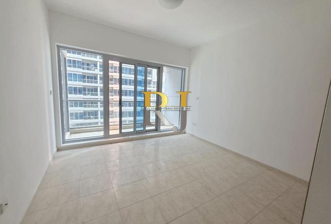 114595021 - Property Image 2