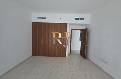 Apartment - 1 Bedroom - 2 Bathrooms for rent in Skycourts Tower E - Skycourts Towers - Dubai Land Residence Complex - Dubai