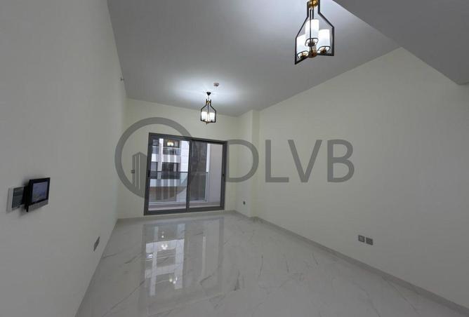 100418878 - Property Image 3